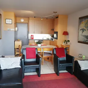 Met Zeezicht Max 6 P , Ostende Belgien