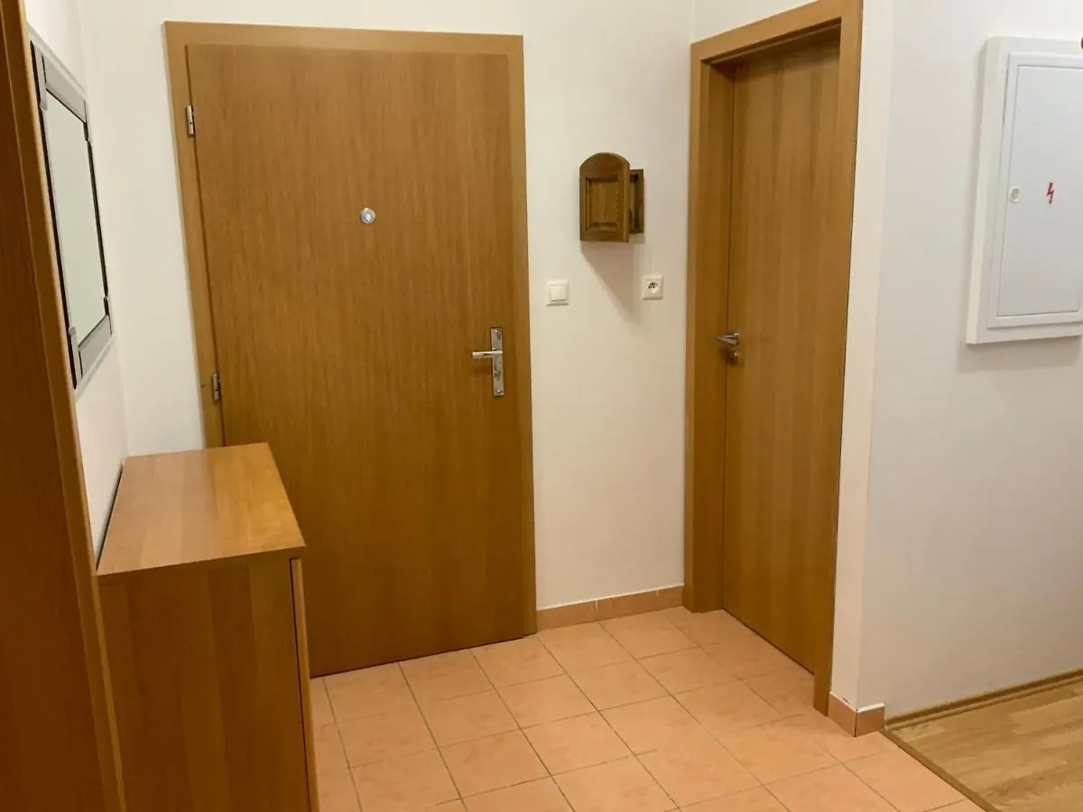 卡罗维发利Apartman Na Vyhlidce公寓